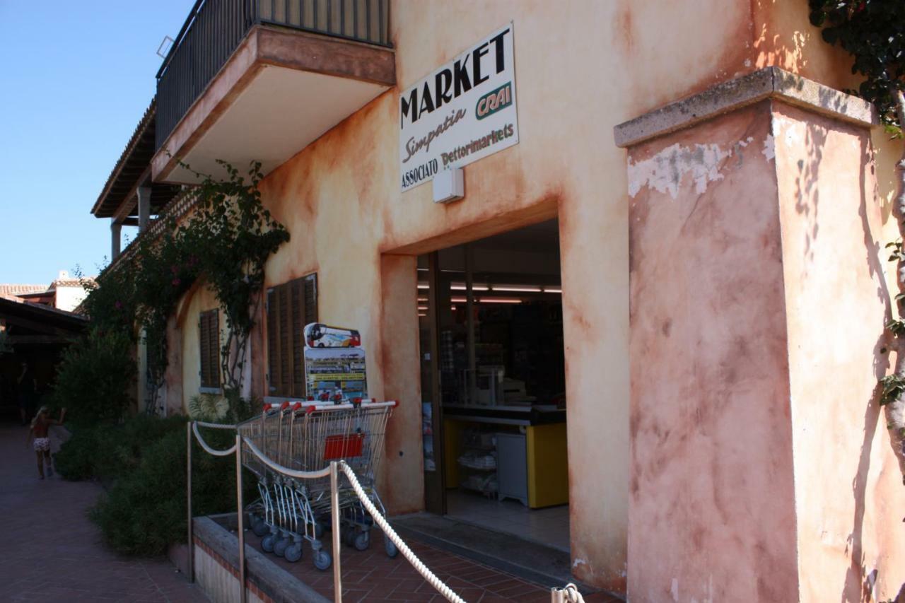 马里内拉Le Corti Di Marinella公寓式酒店 外观 照片
